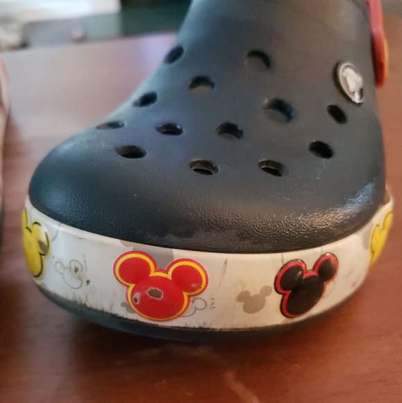 Mickey Crocs J2 - Picture 5 of 5